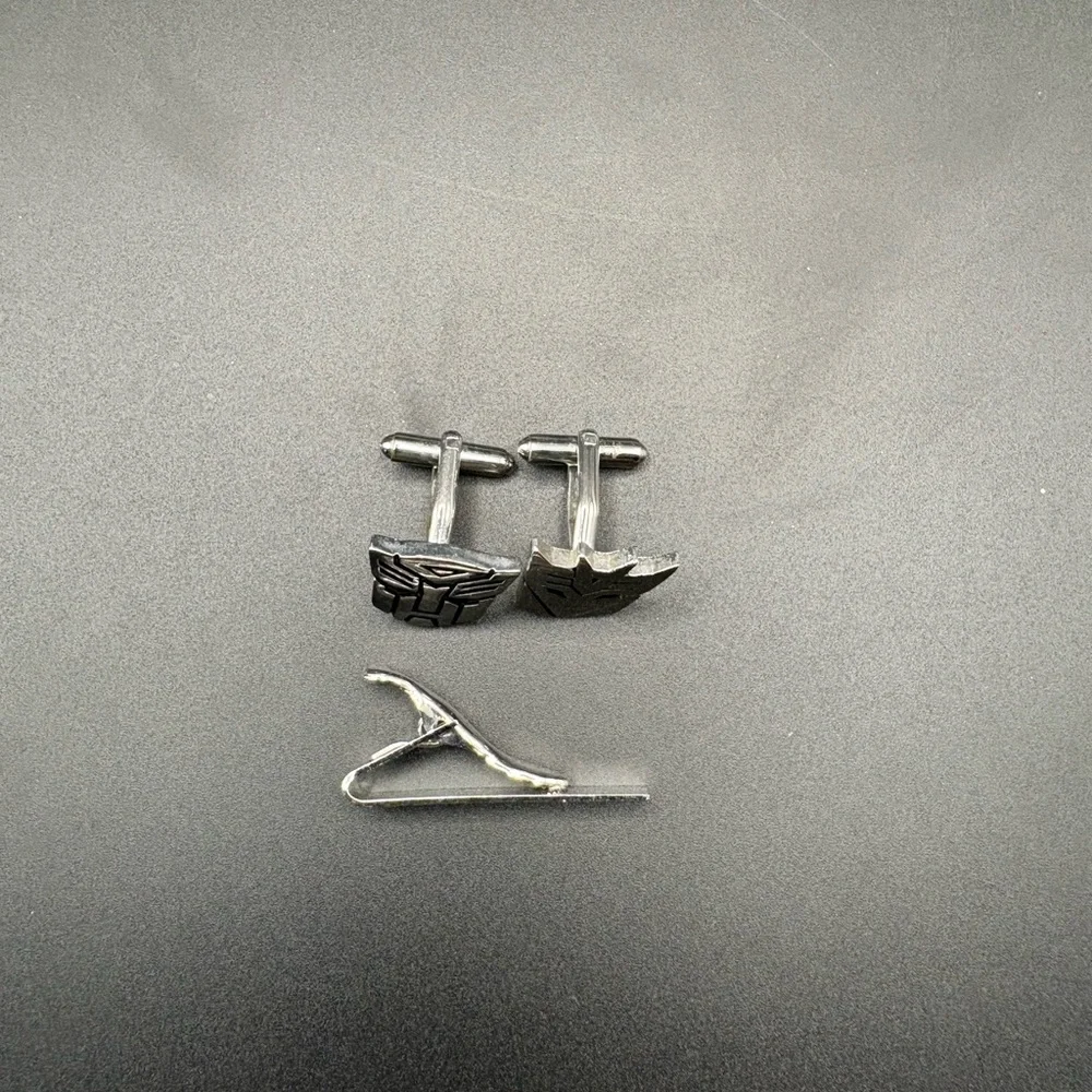 Transformers Autobot Decepticon Cufflinks w Silver Tie Bar Set Geek Gift